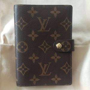 Louis Vuitton Small Agenda Cover
